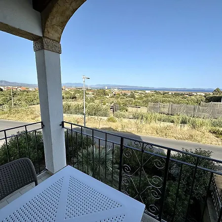 Grazioso E Panoramico In Zona Residenziale A C54 Apartment
