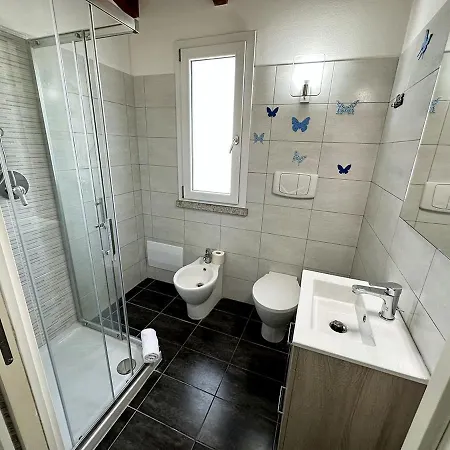 Grazioso E Panoramico In Zona Residenziale A C54